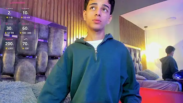 Snapshot of owen__johnson chatting on 02.20.26 owen johnson online show from 02.20.26