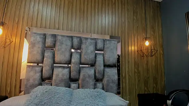 Snapshot of owen__johnson chatting on 02.24.26 owen johnson online show from 02.24.26