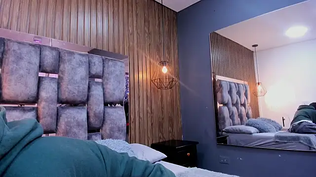 Snapshot of owen__johnson chatting on 03.07.26 owen johnson online show from 03.07.26