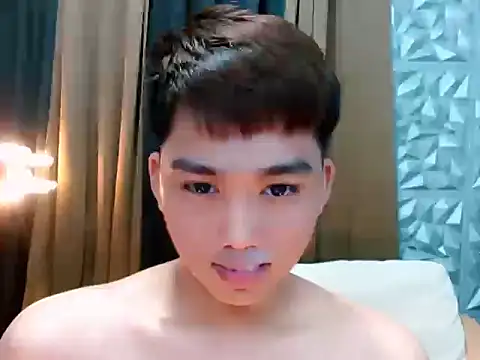 Snapshot of Mister_officer69 chatting on 09.14.25 Mister officer69 online show from 09.14.25