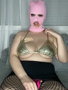 Snapshot of emiliafrancaise chatting on 03.05.26 emiliafrancaise online show from 03.05.26