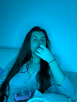 Snapshot of AlitaNova chatting on 12.02.25 AlitaNova online show from 12.02.25