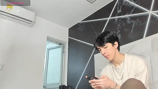 Snapshot of AerumChae chatting on 06.27.26 AerumChae online show from 06.27.26