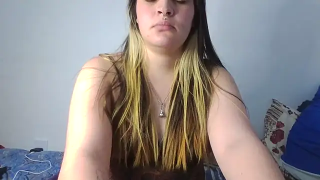 Snapshot of devilbaby9696 chatting on 09.09.25 devilbaby9696 online show from 09.09.25