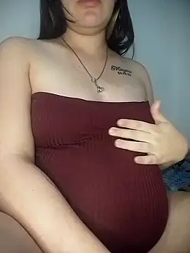 Snapshot of devilbaby9696 chatting on 09.24.25 devilbaby9696 online show from 09.24.25