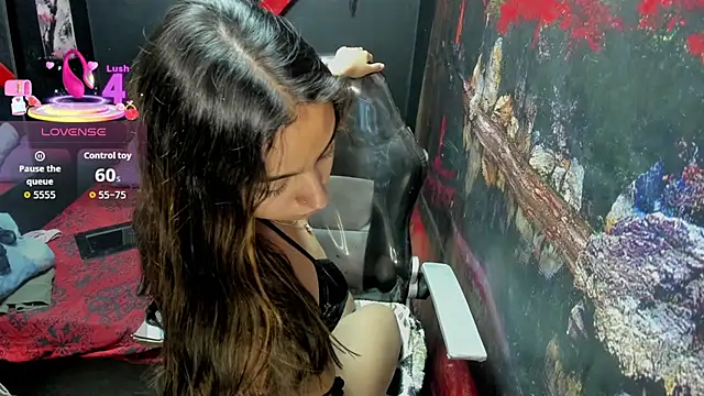 Snapshot of miatentazione chatting on 11.05.25 miatentazione online show from 11.05.25