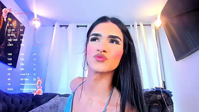  Mia Pink  online show from 12.21.25