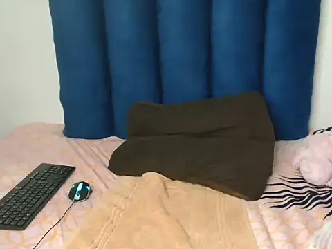 AeroSexx online show from 10.15.25