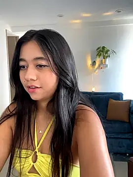 Snapshot of Lily_June chatting on 09.29.25 Lily June online show from 09.29.25