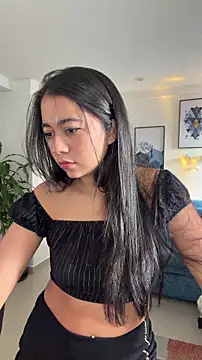 Lily June online show from 04.20.26