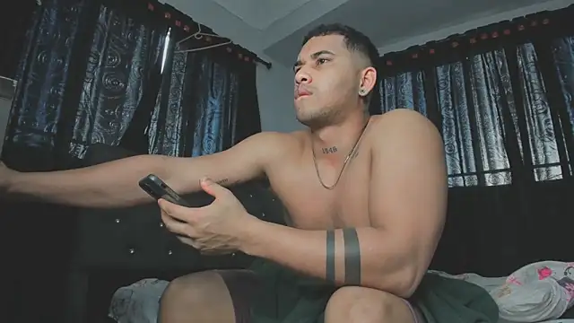 Snapshot of evan_hardy chatting on 09.26.25 evan hardy online show from 09.26.25