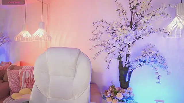 JadeSummerr online show from 11.19.25