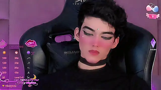 Baby FenixTS online show from 11.23.25