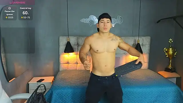 Horny nick18 online show from 09.11.25