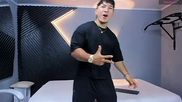Horny nick18 online show from 04.27.26