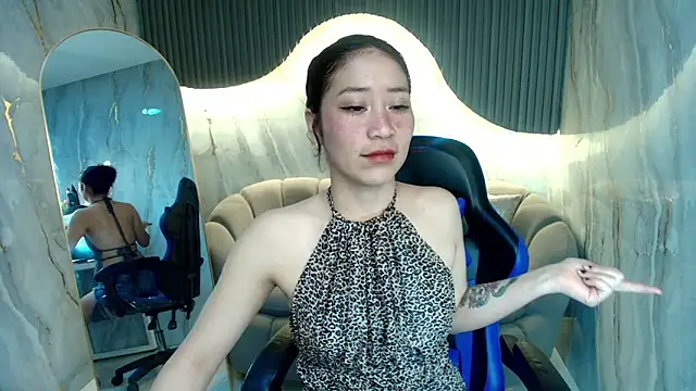 valentina r  online show from 11.12.25