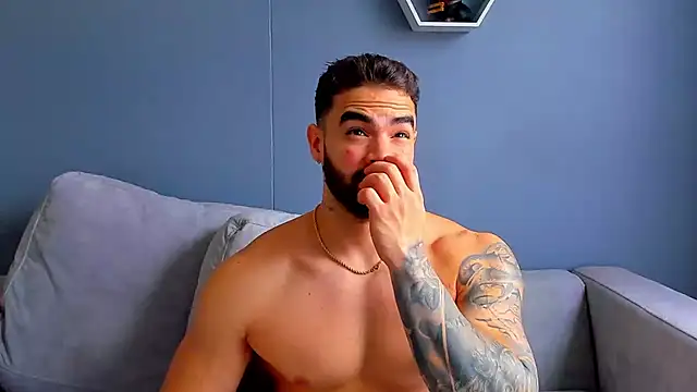 Paul Phoenix online show from 09.17.25