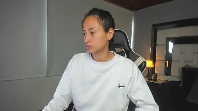 Adhara7 online show from 01.08.26