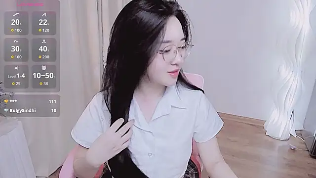 Snapshot of Miu-999 chatting on 09.11.25 Miu-999 online show from 09.11.25