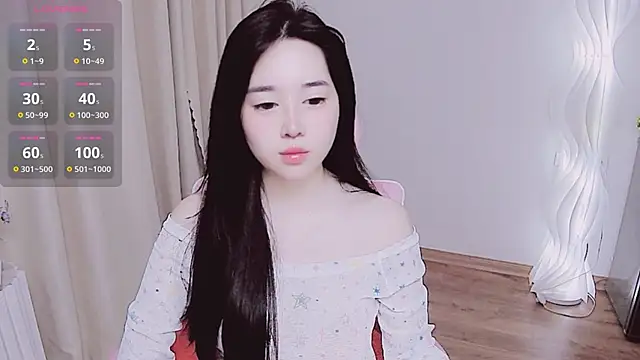 Snapshot of Miu-999 chatting on 11.01.25 Miu-999 online show from 11.01.25