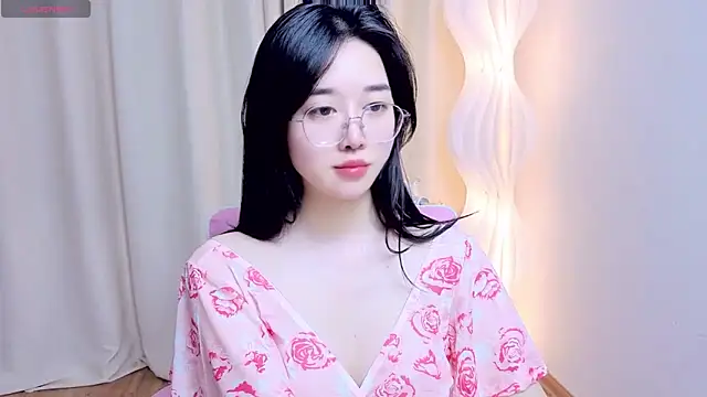 Miu-999 online show from 04.24.26