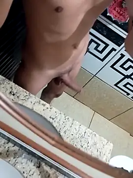 Snapshot of Gusttavotesudoxxvvc chatting on 10.01.25 Gusttavotesudoxxvvc online show from 10.01.25