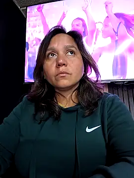 Snapshot of haashkyo chatting on 11.09.25 haashkyo online show from 11.09.25