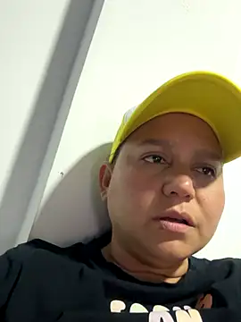 Snapshot of haashkyo chatting on 12.04.25 haashkyo online show from 12.04.25