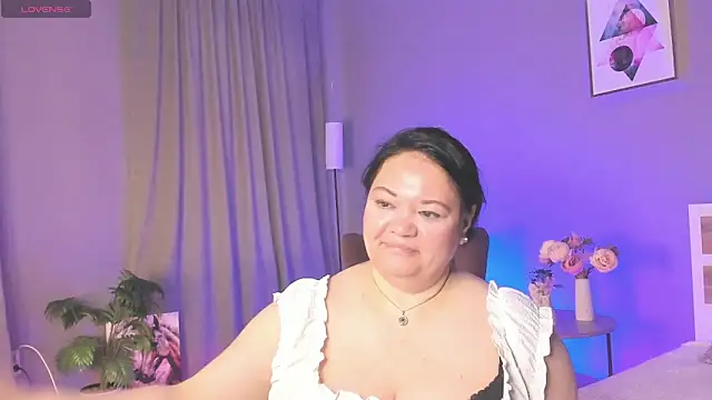 Snapshot of sandra_jackson chatting on 05.14.26 sandra jackson online show from 05.14.26