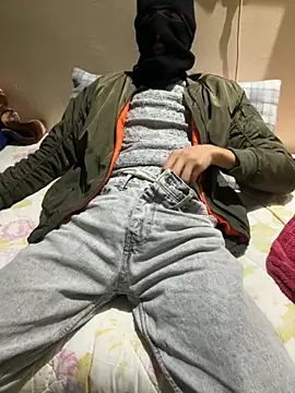 Snapshot of Yasar-Xxxl chatting on 02.26.26 Yasar-Xxxl online show from 02.26.26