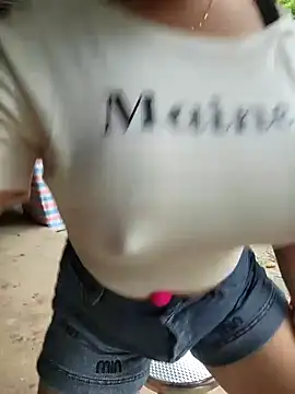 Snapshot of Akira_sera chatting on 11.01.25 Akira sera online show from 11.01.25