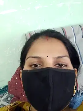 Snapshot of poojam93 chatting on 09.09.25 poojam93 online show from 09.09.25