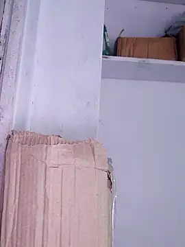 Snapshot of poojam93 chatting on 10.17.25 poojam93 online show from 10.17.25