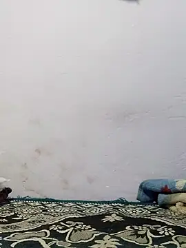 Snapshot of poojam93 chatting on 10.17.25 poojam93 online show from 10.17.25