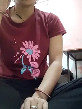 Snapshot of poojam93 chatting on 02.11.26 poojam93 online show from 02.11.26