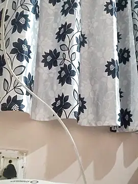 Snapshot of poojam93 chatting on 02.26.26 poojam93 online show from 02.26.26