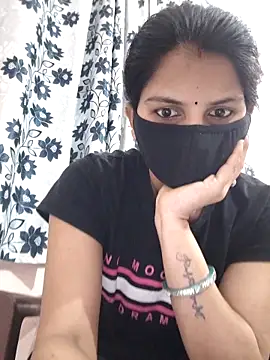 Snapshot of poojam93 chatting on 04.03.26 poojam93 online show from 04.03.26