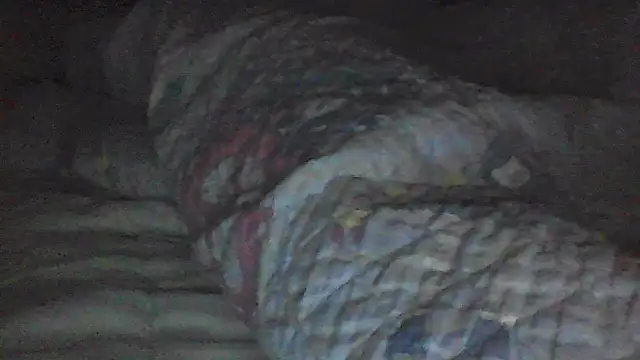 sarahkat86 online show from 04.28.26