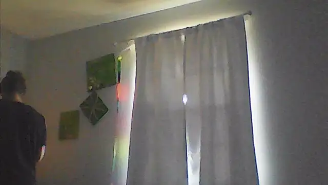 sarahkat86 online show from 04.28.26