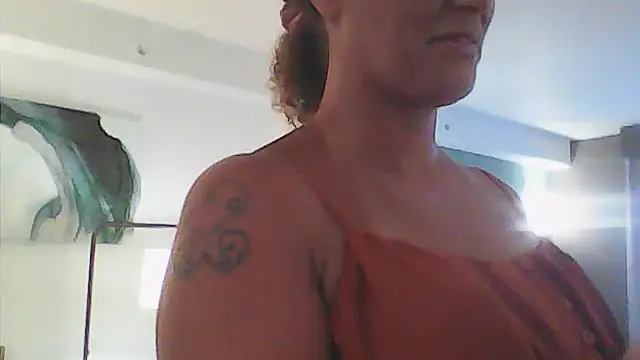 sarahkat86 online show from 06.11.26