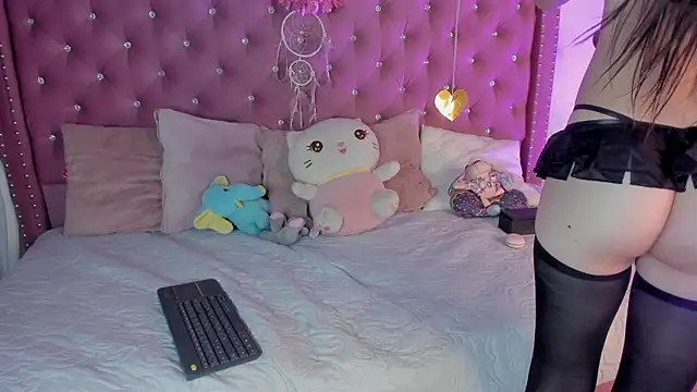 Jade rey  online show from 03.14.26