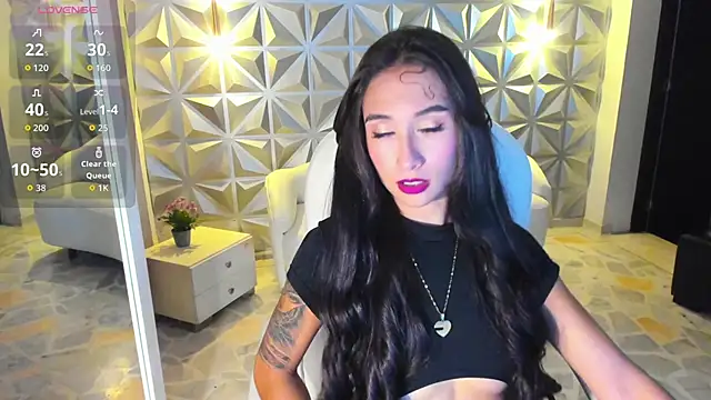 Snapshot of hellen_tease chatting on 05.22.26 hellen tease online show from 05.22.26