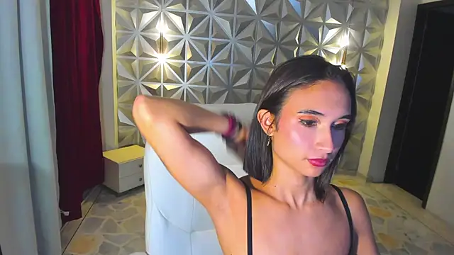 Snapshot of hellen_tease chatting on 06.14.26 hellen tease online show from 06.14.26