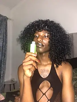 Trans fairy online show from 10.05.25