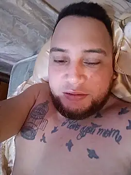 Snapshot of Catire10_ chatting on 02.04.26 Catire10 online show from 02.04.26