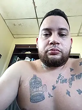 Snapshot of Catire10_ chatting on 02.08.26 Catire10 online show from 02.08.26