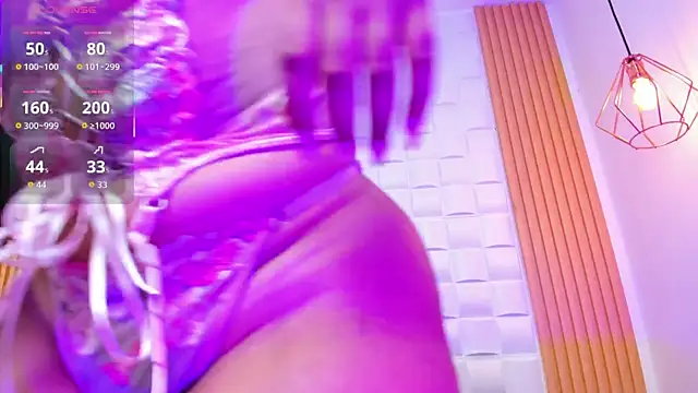 AriaBelle online show from 11.20.25