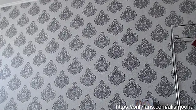 Alismoona online show from 03.14.26