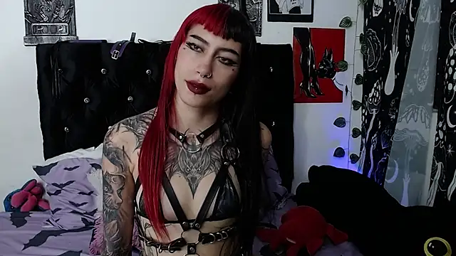 mayaREDdoll online show from 07.15.26