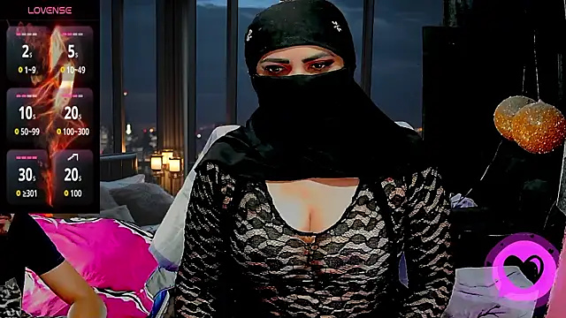 SultanaLayla online show from 02.02.26